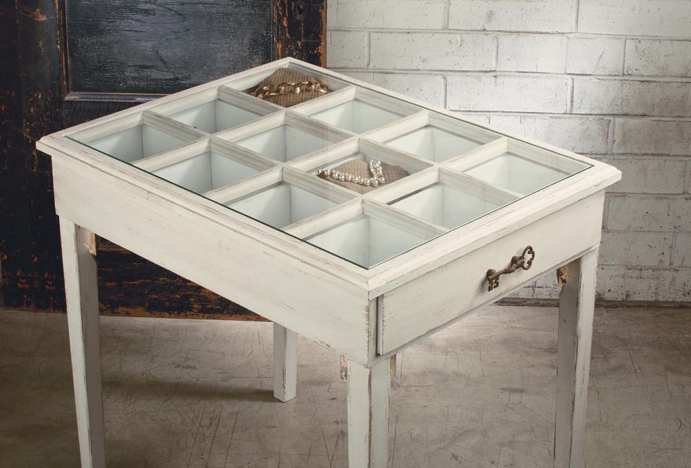 Display Furniture, Accent Tables, Display Tables